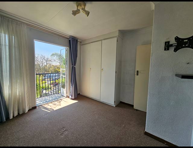 2 BEDROOM APARTMENT TO LET IN BOSKRUIN